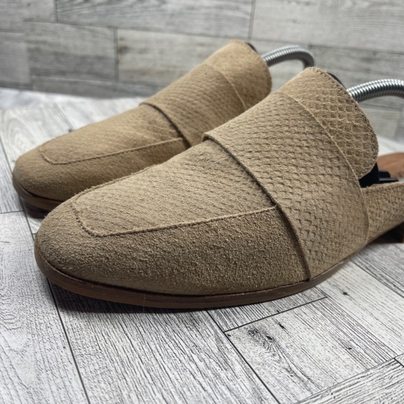 Free People Mules Women 38.5 / 8M At Ease Shoes Brown Tan Suede Embossed Snake - Picture 8 of 16